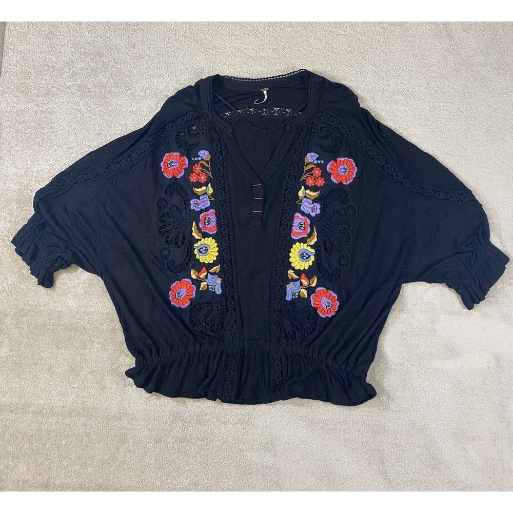 Free People Medium Top Blouse Tunic Shirt Floral Embroidered Lace Peasant Boho